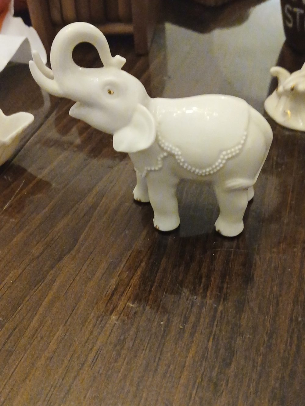 Lenox White Ceramic Elephant Mini Figurine Decorative Statue